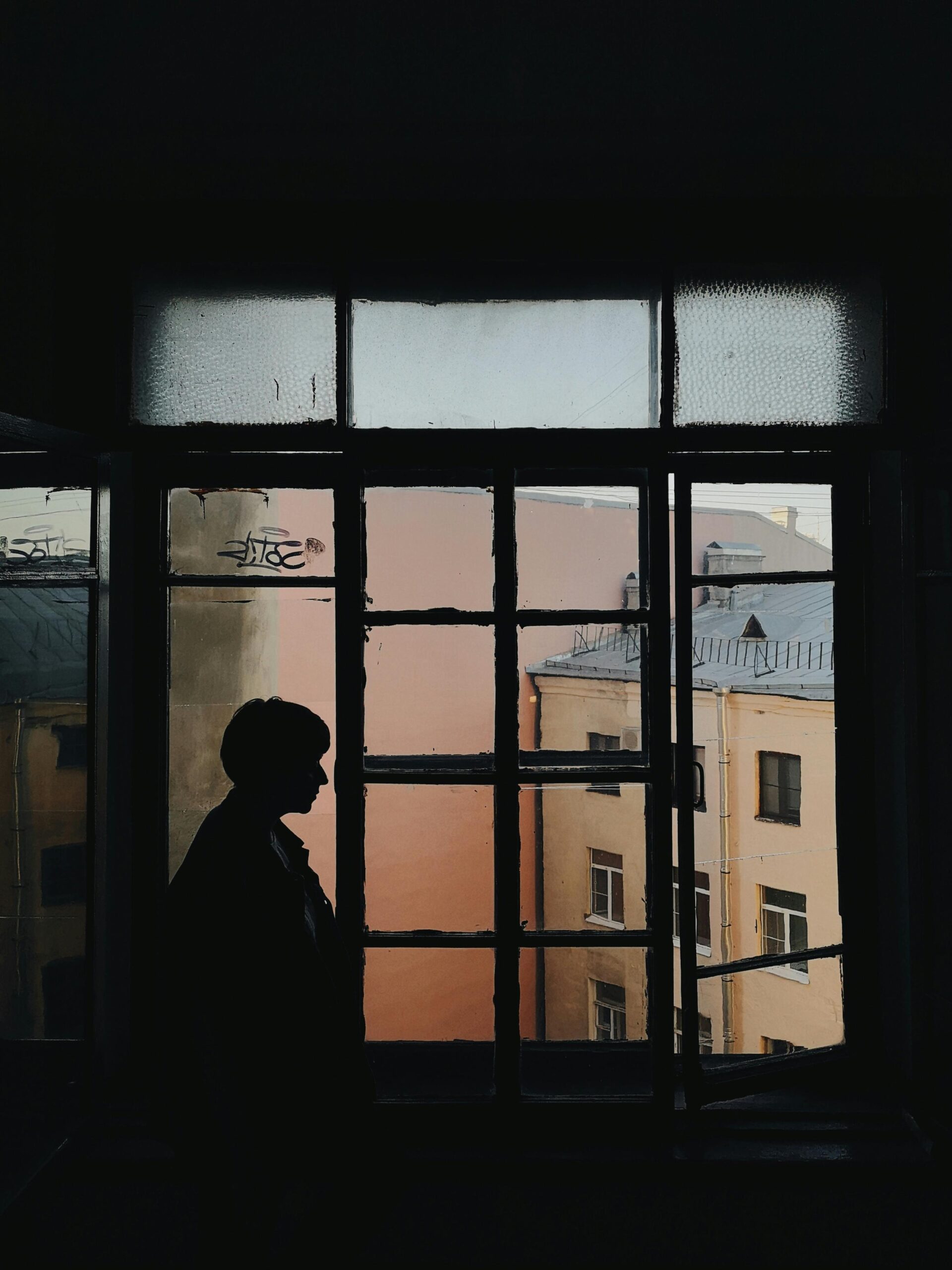 The Invisible Question Behind Every “Tell Me About Yourself”